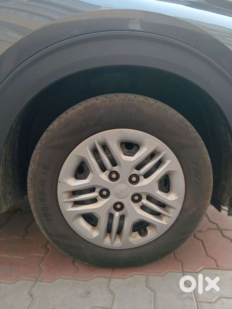 Kia Carens 1.5 Prestige 7 Str, 2023, Petrol