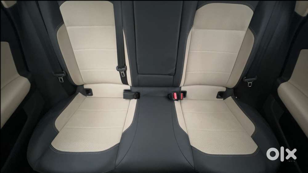 Volkswagen Virtus 1.0 Topline Tsi At, 2023, Petrol