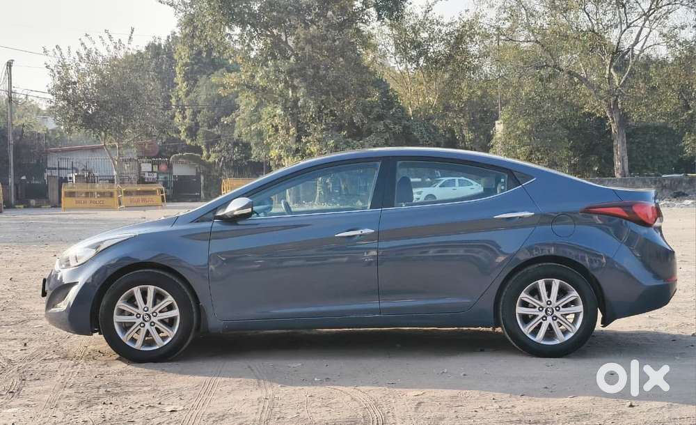 Hyundai New Elantra 1.8 Sx (o) At Vtvt, 2015, Petrol