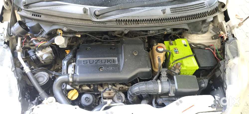 Maruti Suzuki Ertiga 2013