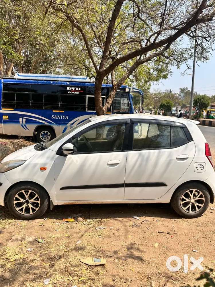 Hyundai I10 2010 Petrol + Cng Good Condition