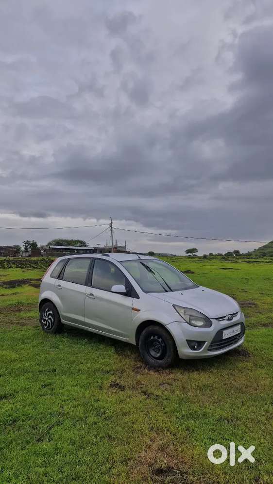 Ford Figo Diesel Zxi 2012