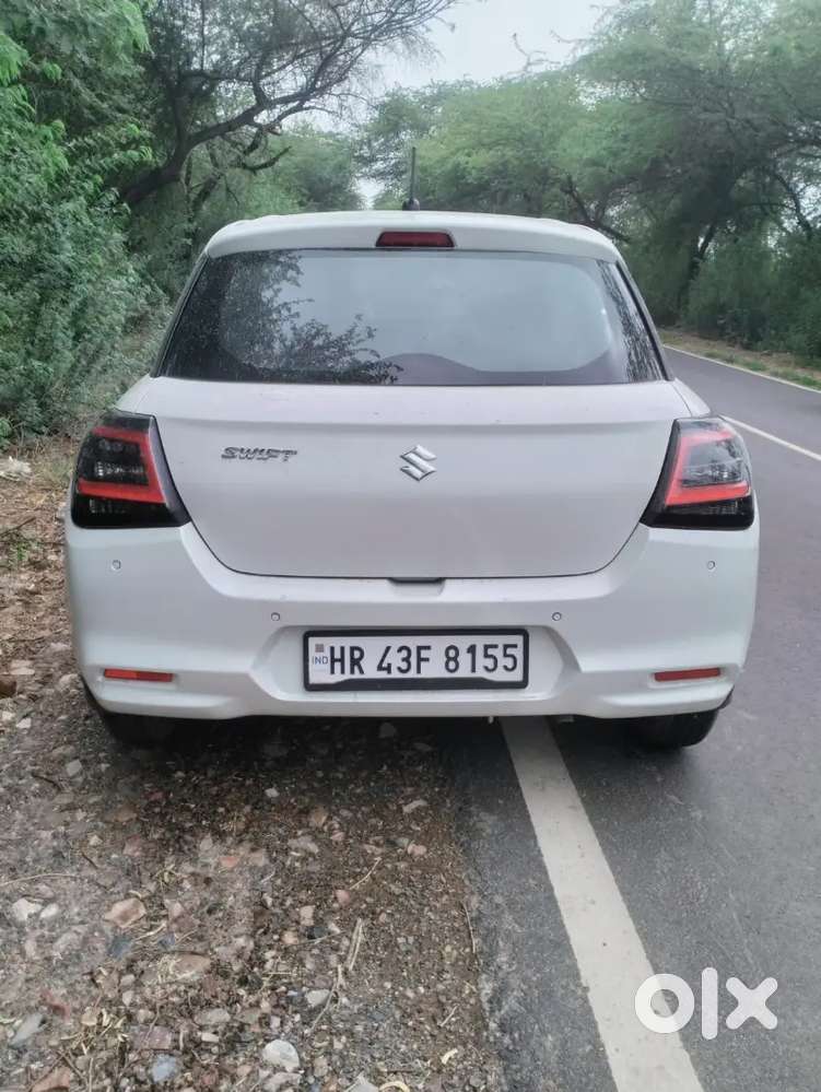 Maruti Suzuki Swift 2026 Petrol 5285 Km Driven