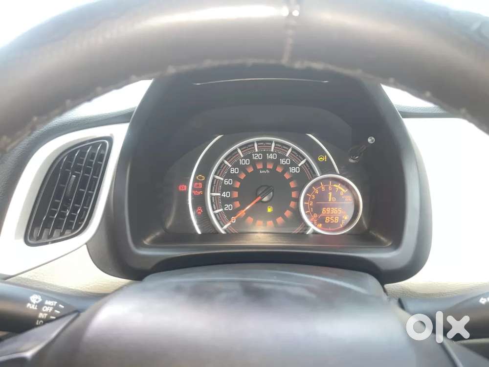 Maruti Suzuki Wagon R Vxi Amt, 2022, Petrol