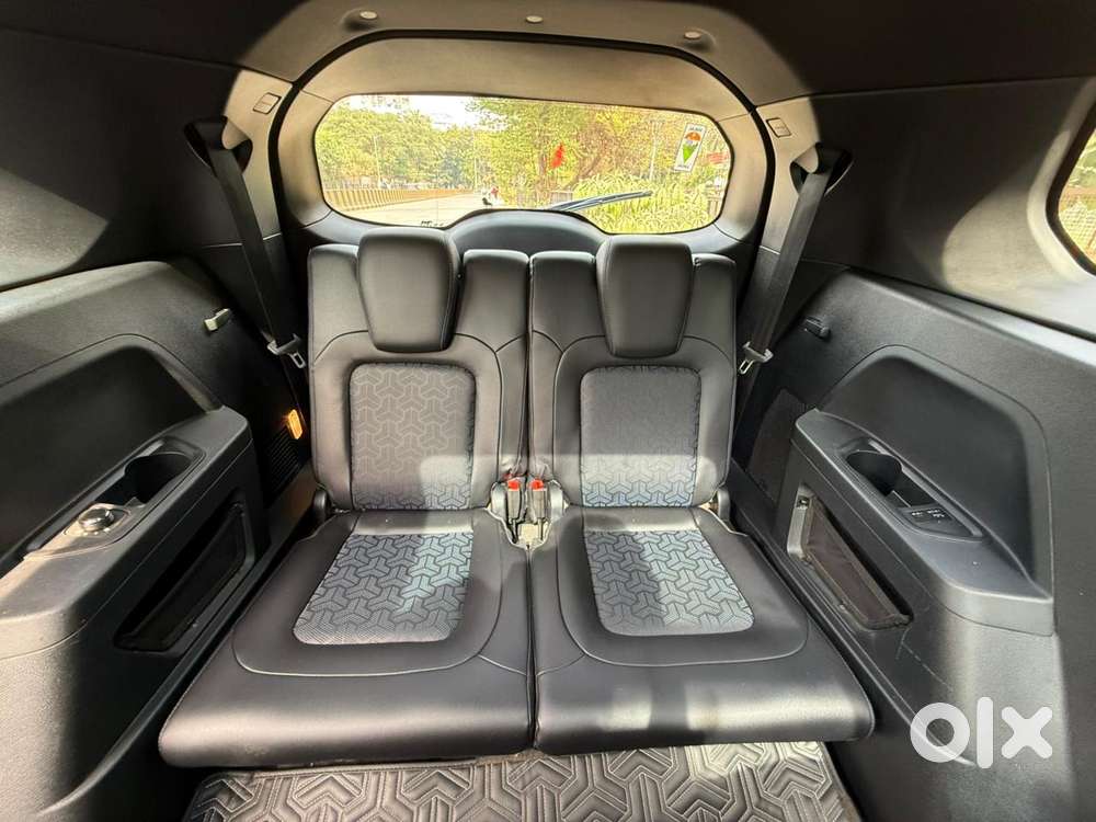 Tata Safari Adventure Plus Dark Edition At, 2024, Diesel