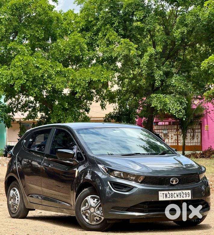 Tata Altroz 1.2 Xe, 2020, Cng & Hybrids