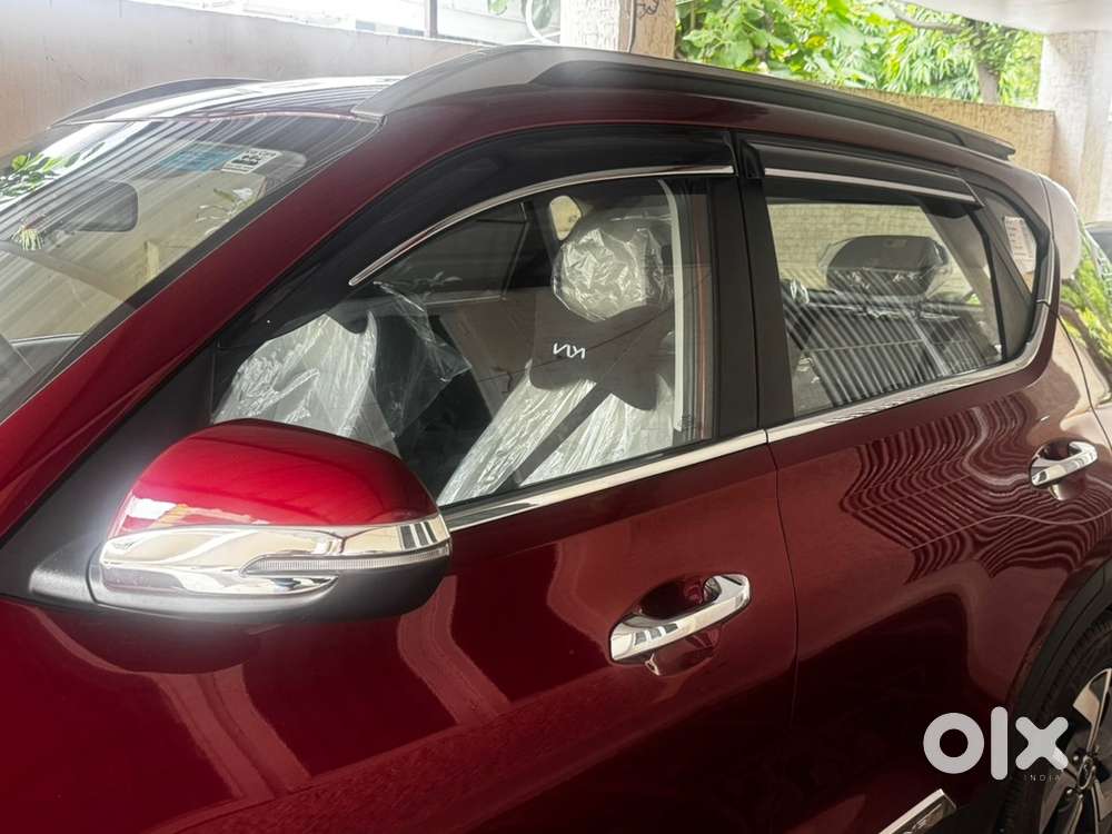 Kia Sonet Petrol 2023