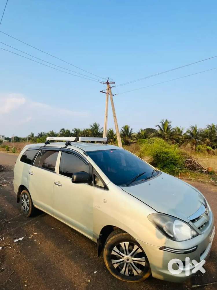 Toyota Innova Hycross 2006 Diesel Manual