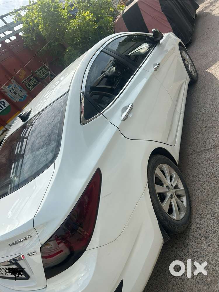 Hyundai Fluidic Verna Diesel Manual 2014