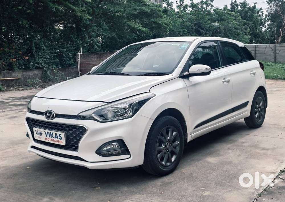 Hyundai Elite I20 1.2 Sportz Plus Vtvt Cvt, 2019, Petrol