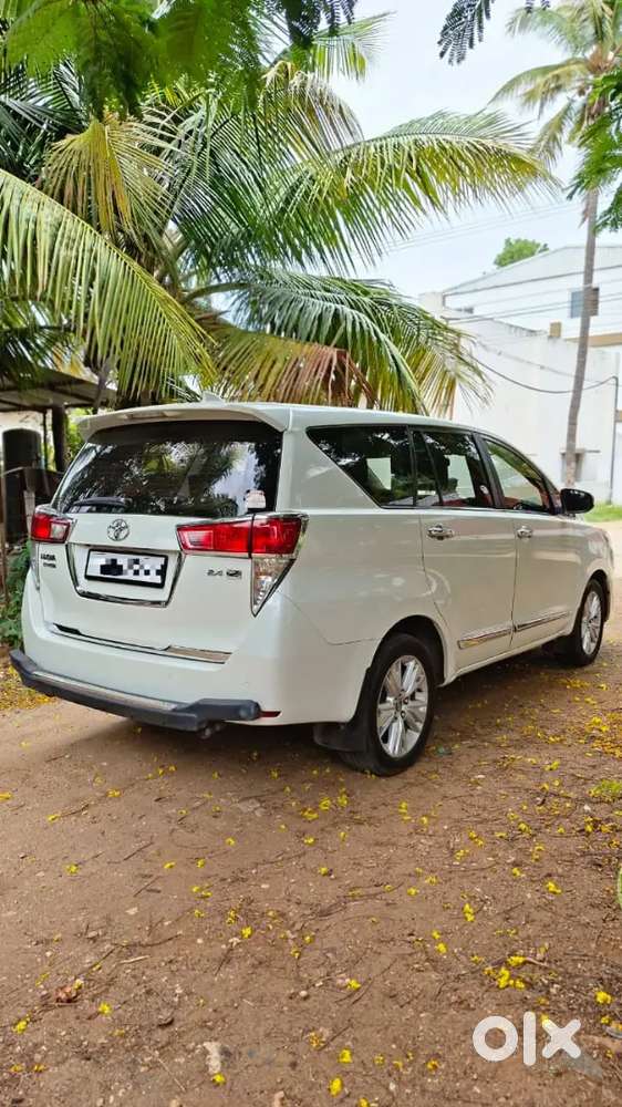 Toyota Innova Crysta 2020 Diesel Well Maintained