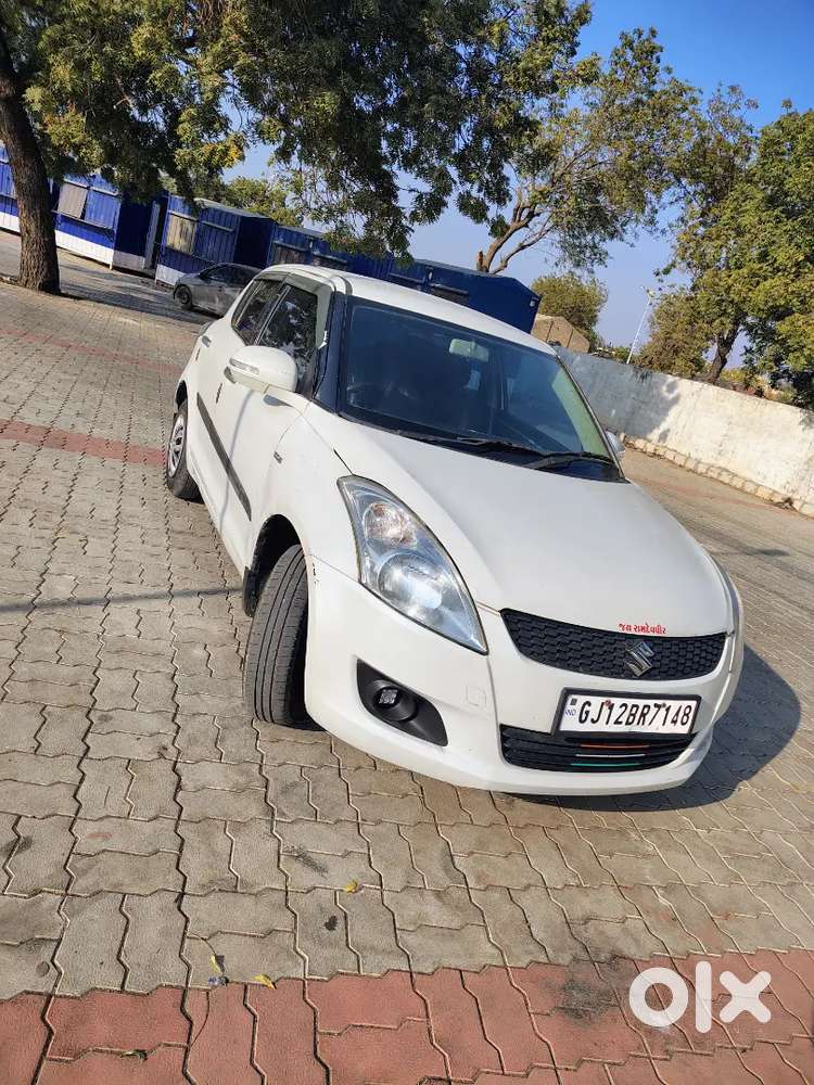Maruti Suzuki Swift 2013 Diesel 130000 Km Driven