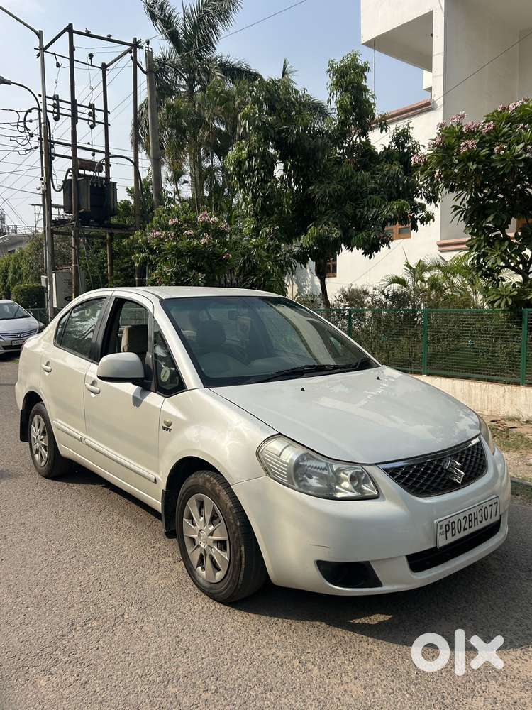 Maruti Suzuki Sx4 Vxi Bsiii, 2010, Petrol