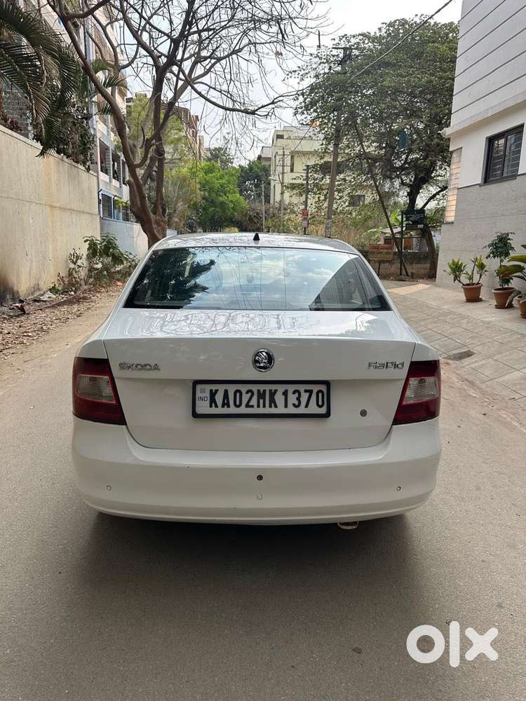 Skoda Rapid 1.5 Tdi At Elegance, 2015, Diesel