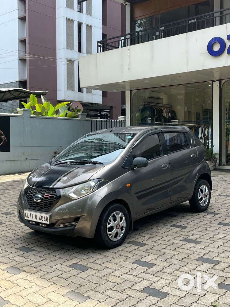 Datsun Redigo Sv 1.0, 2017, Petrol