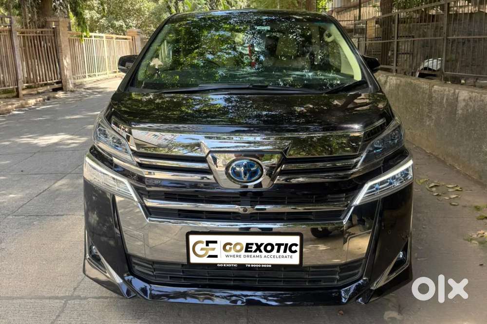 Toyota Vellfire 2.5 Hybrid, 2022, Petrol