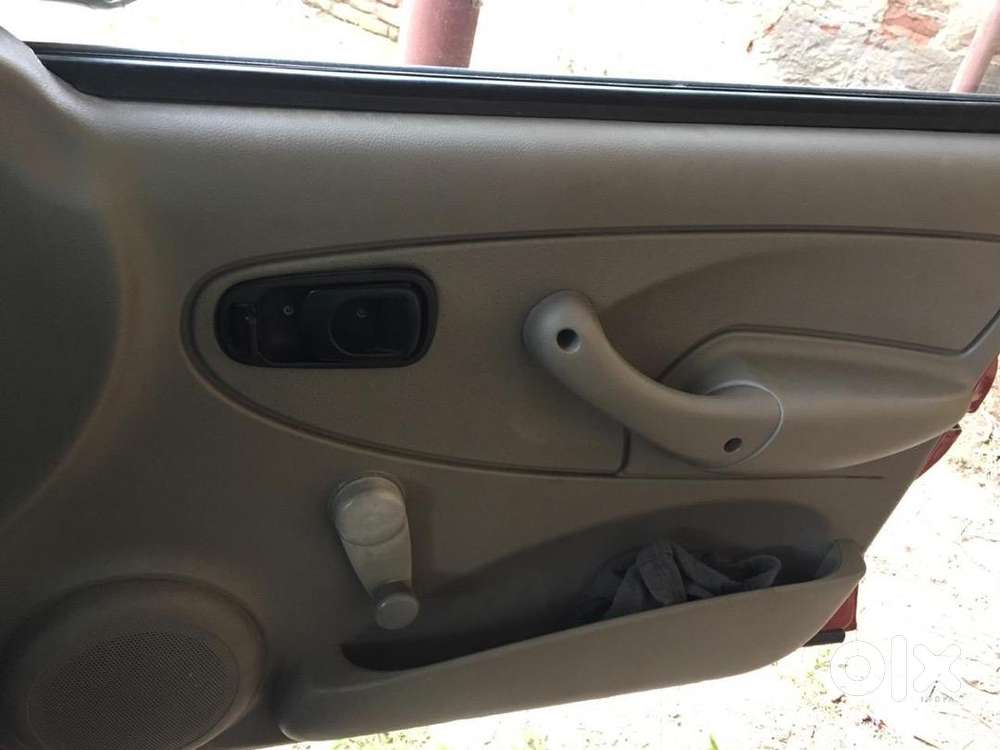 Tata Indica V2 2009 Petrol Well Maintained