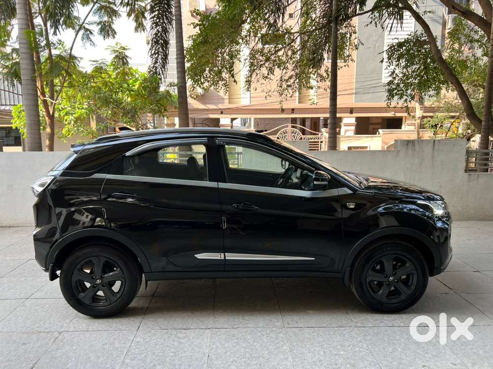 2022 Tata Nexon Dark Edition ( Amt )