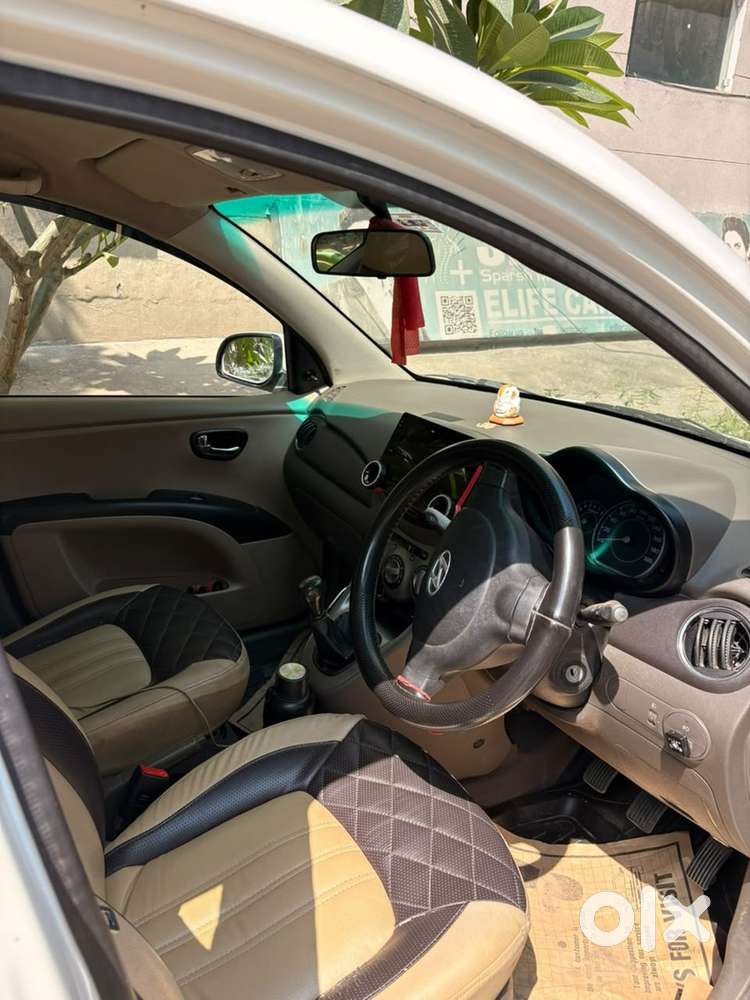 Hyundai I10 Sportz 2015