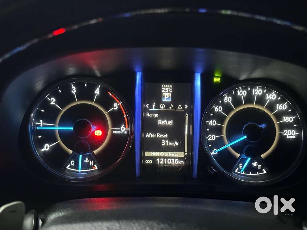 Toyota Fortuner 2017 Diesel 121000 Km Driven
