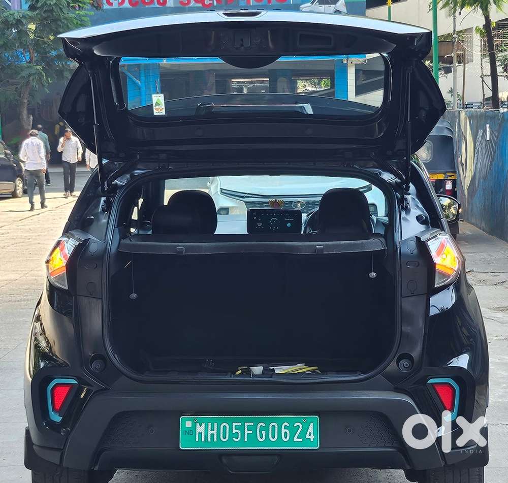 Tata Nexon Ev Max 7.2 Kw Xz Plus Dark Edition Fast Charger, 2023, El..