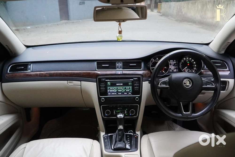 Skoda Superb 1.8 Elegance Tsi At, 2015, Petrol