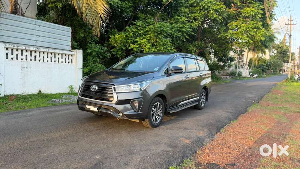 Toyota Innova Crysta 2.4 G Plus Mt, 2021, Diesel