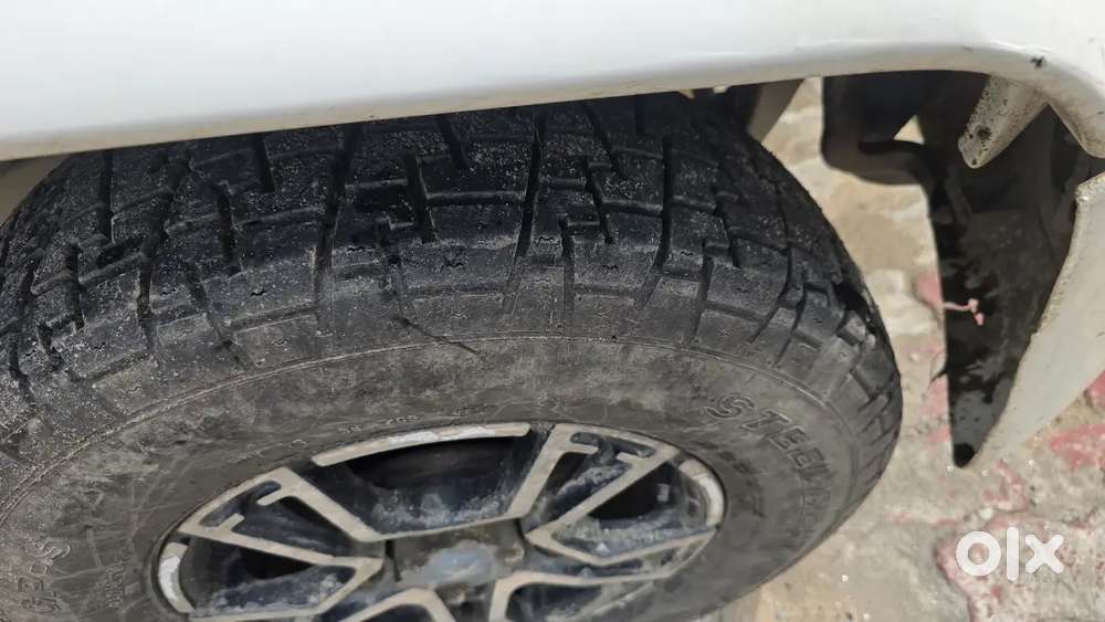 Mahindra Bolero Slx 2015