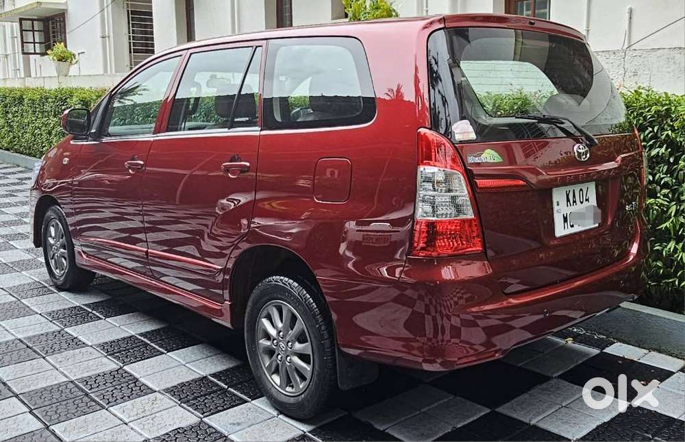 Toyota Innova 2.5 G (diesel) 7 Seater, 2015, Diesel