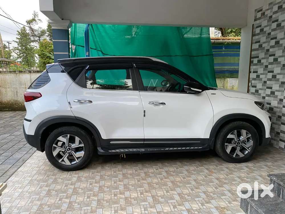 Kia Sonet 1.0 Htk Imt Turbo L2022 Dual Tone