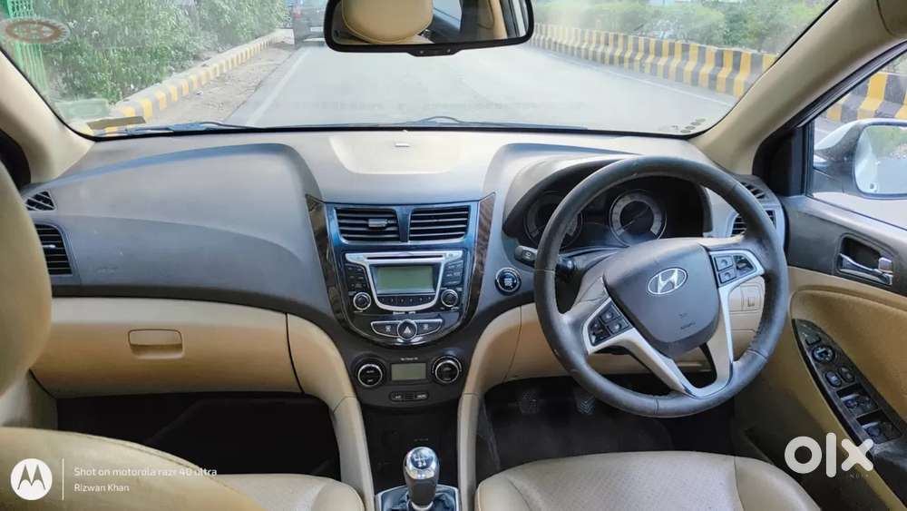 Hyundai Verna Fluidic 1.6 Vtvt Sx, 2011, Petrol