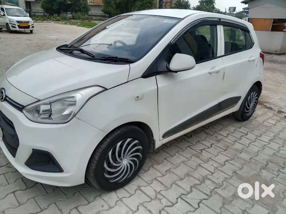 Hyundai Grand I10 2014 Petrol 75000 Km Driven