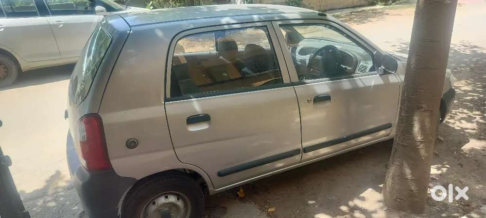 Single Hand Driven Good Condition Smooth Running Insurance Covered