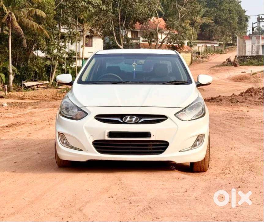 Hyundai Verna 2012 Diesel Well Maintained  New Tyres  90k Driven