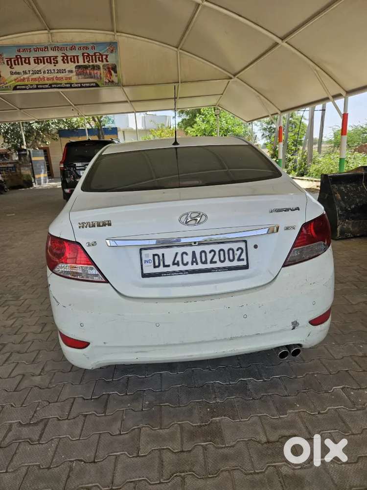 Hyundai Verna 2012 Petrol 60000 Km Driven