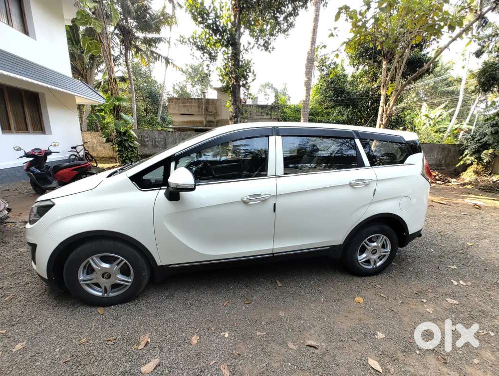 Mahindra Marazzo 2019 Diesel Well Maintained