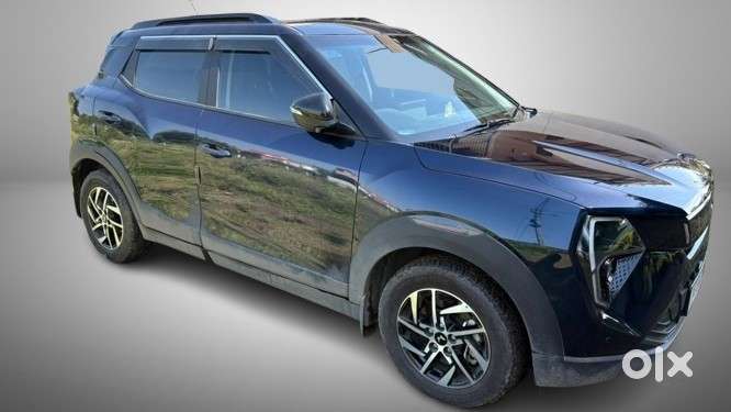 Mahindra Xuv 3xo Ax5 Pm Mt, 2025, Petrol