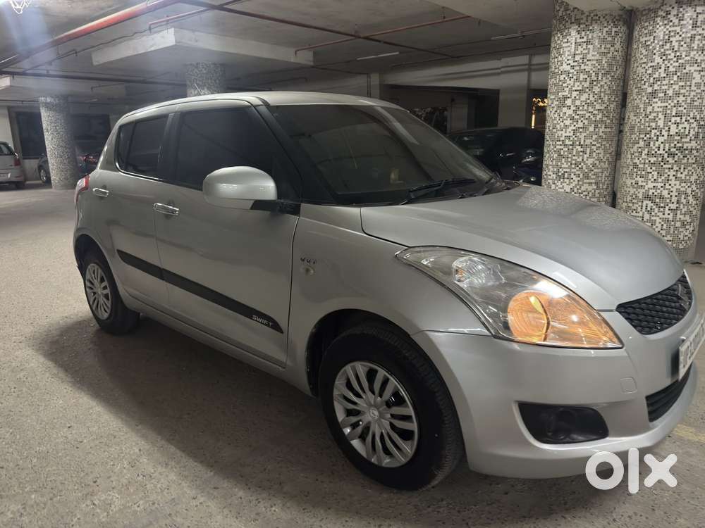 Maruti Suzuki Swift 1.2 Lxi (o), 2011, Petrol