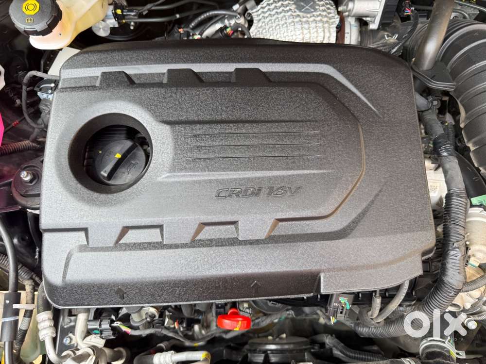 Showroom Condition Kia Carens Clavis 2025 Diesel