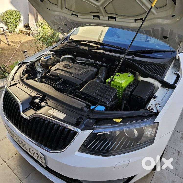 Skoda Octavia, 2015, Petrol
