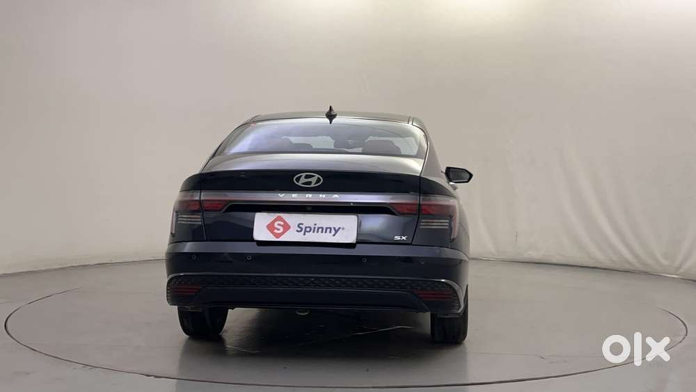 Hyundai Verna 1.5 Sx Petrol Mt, 2024, Petrol