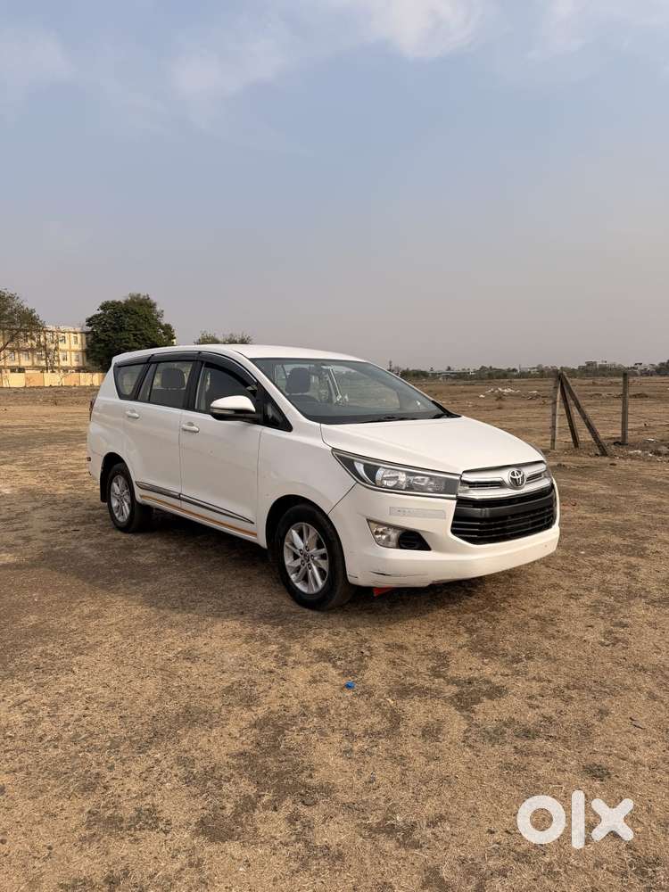 Toyota Innova Crysta 2.4 V, 2017, Diesel