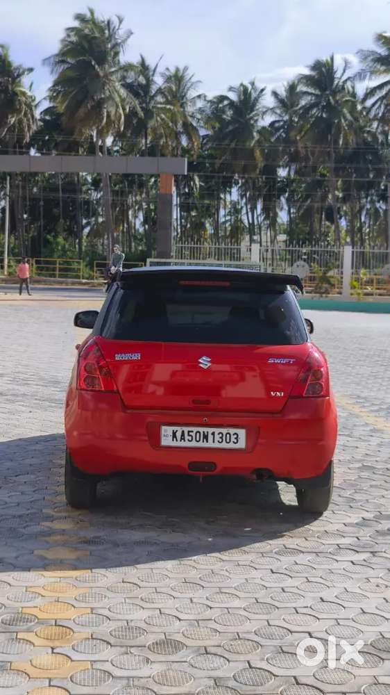 Maruti Suzuki Swift 2011