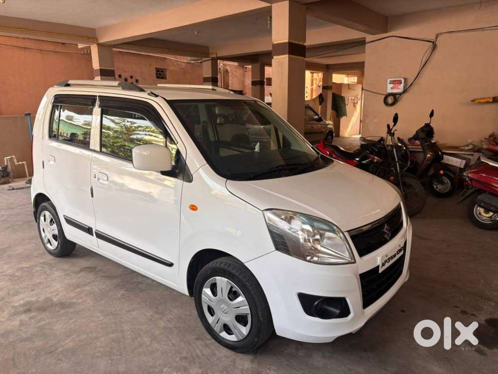 Maruti Suzuki Wagon R Vxi, 2016, Petrol