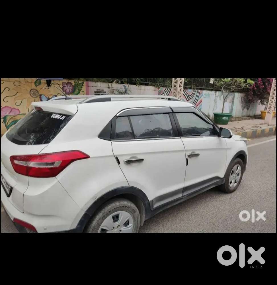 Airport Manager Wants To Sell His Car