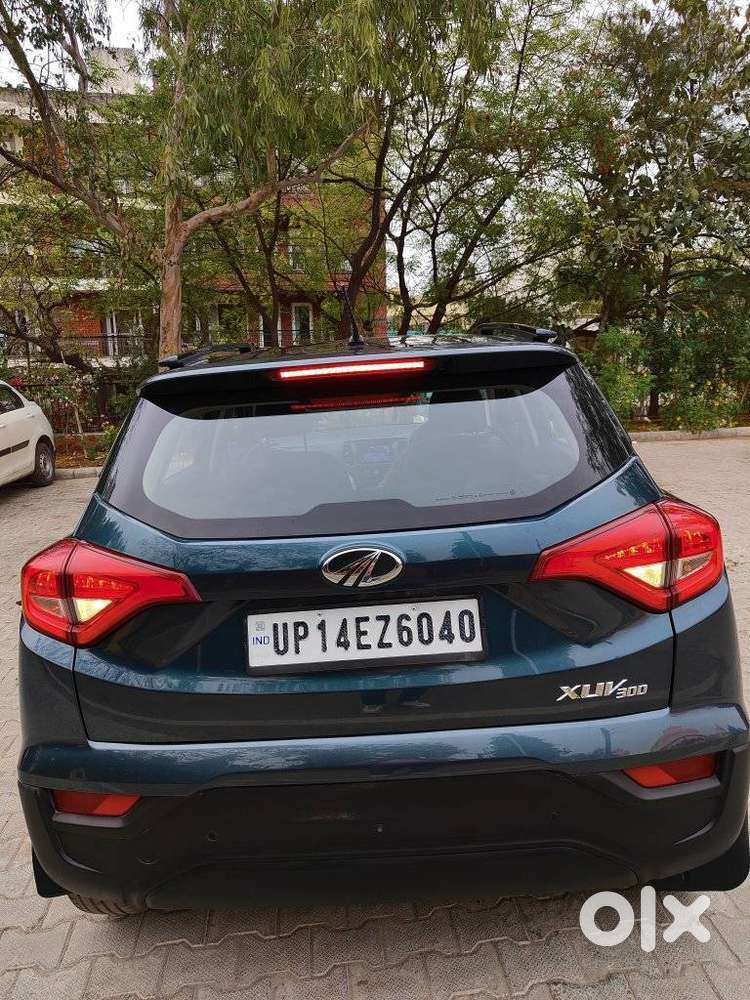 Mahindra Xuv300 W4, 2022, Petrol