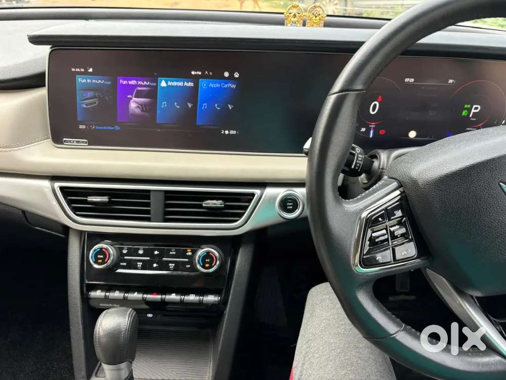 Mahindra Xuv700 At Diesel 2024