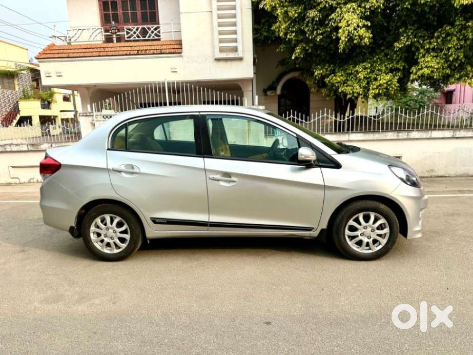 Honda Amaze, 2015, Petrol