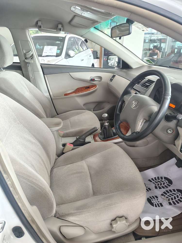 Toyota Corolla Altis [2008-2011] 1.4 D-4d G, 2010, Diesel