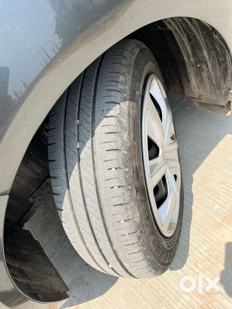 Tata Altroz 1.2 Xm, 2024, Petrol